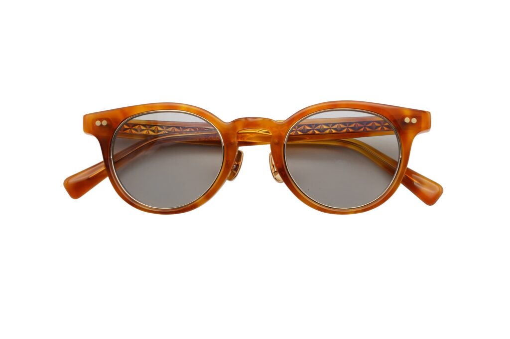 T-1966 SUN color:BRS